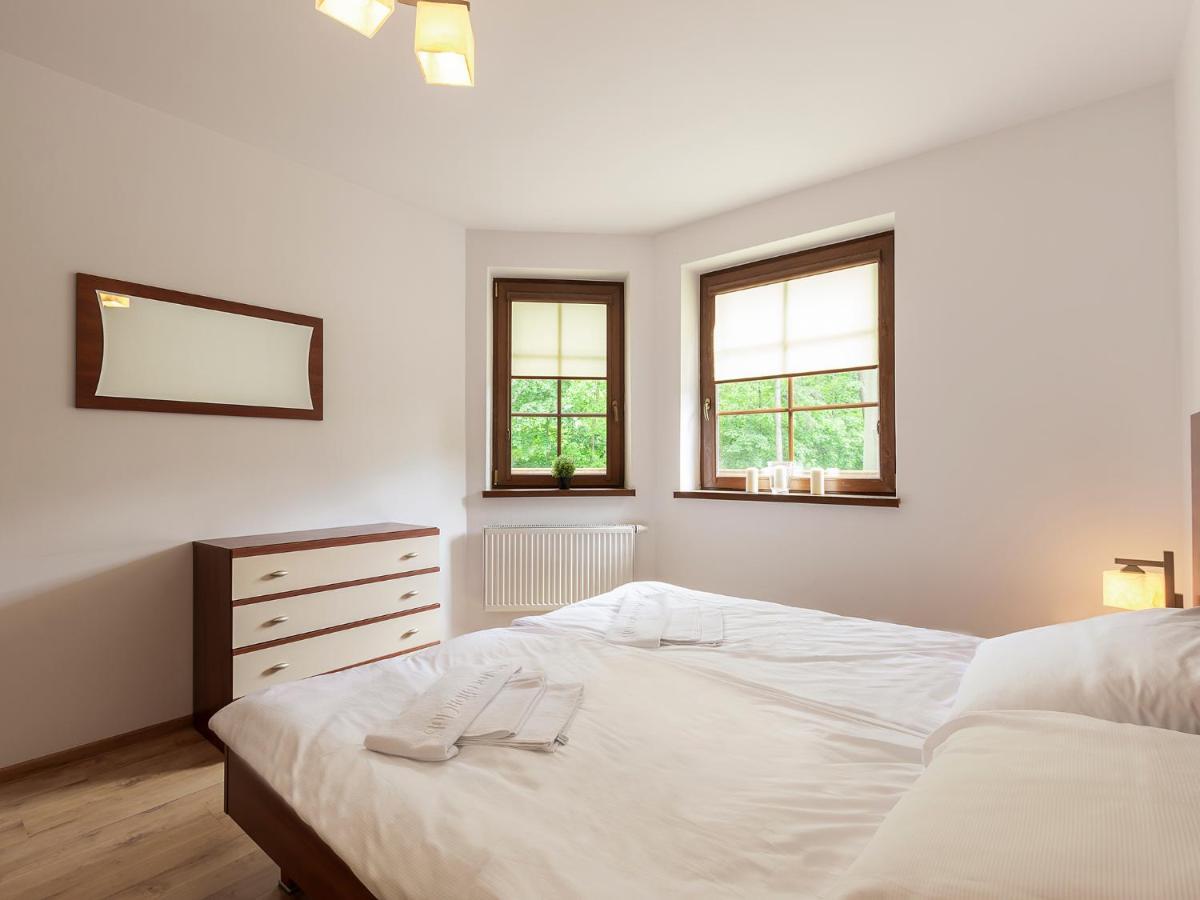 Apartment Vacationclub - Nadrzeczna 2b 4 *